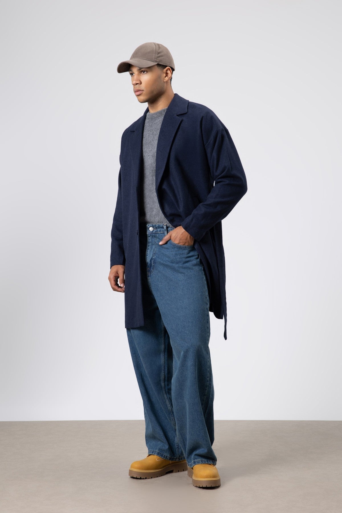 Kemerli Oversize Kaşe Kaban