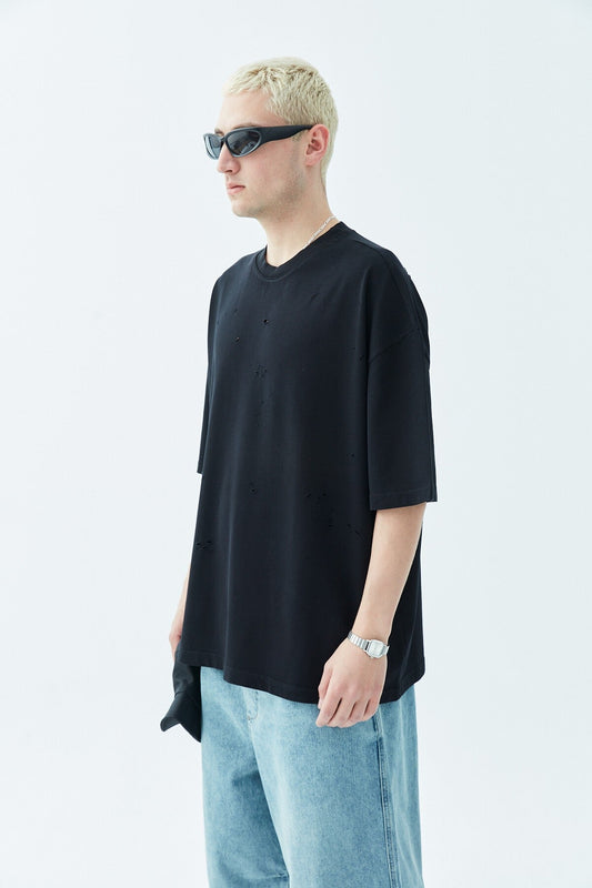 Yırtık Detaylı Oversize Tişört