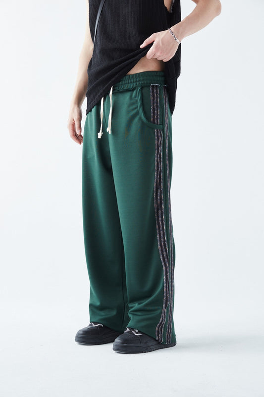 Şerit Detaylı Baggy Eşofman Altı