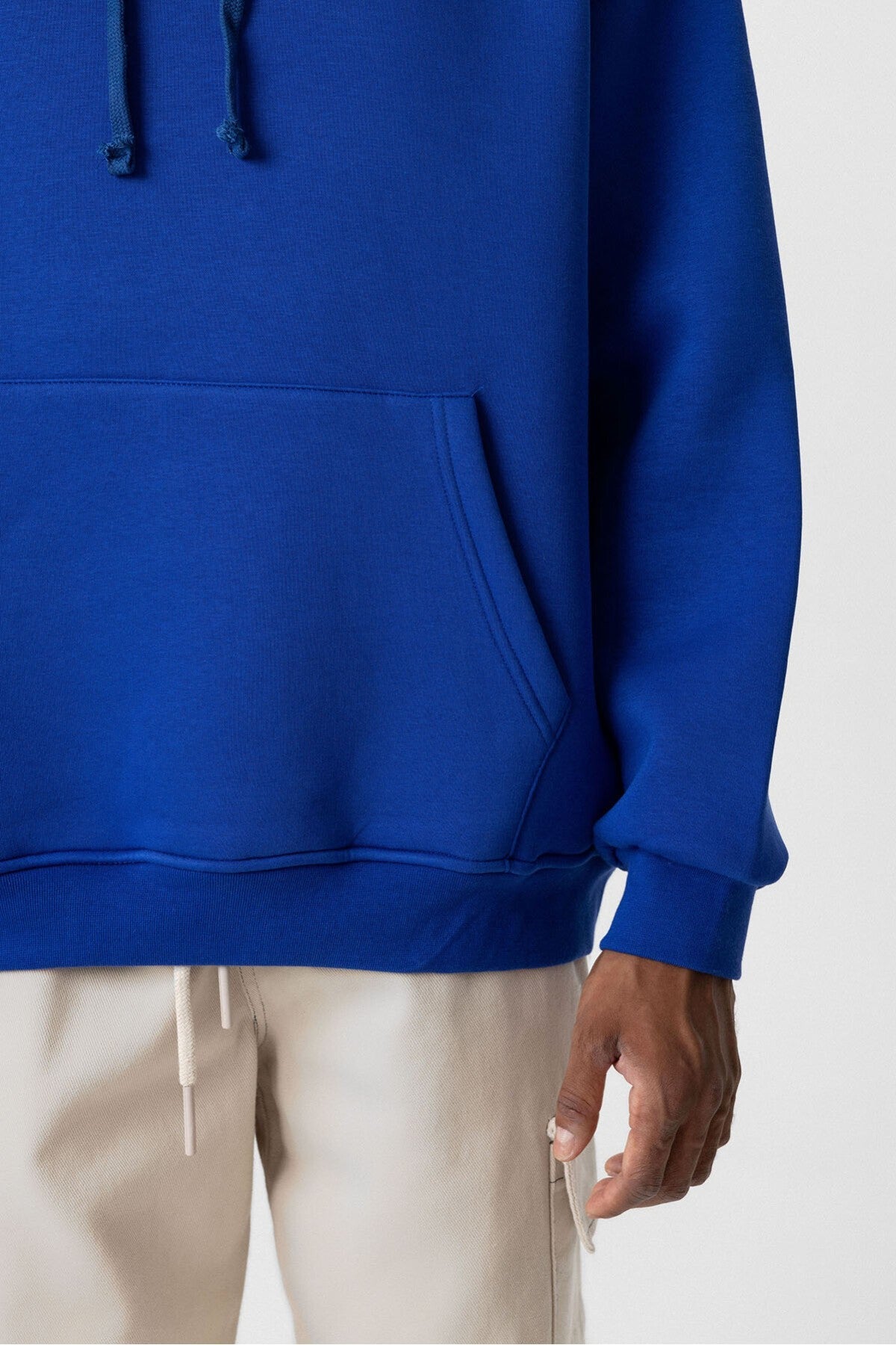 Basic Oversize Kapüşonlu Cep Detaylı Sweatshirt
