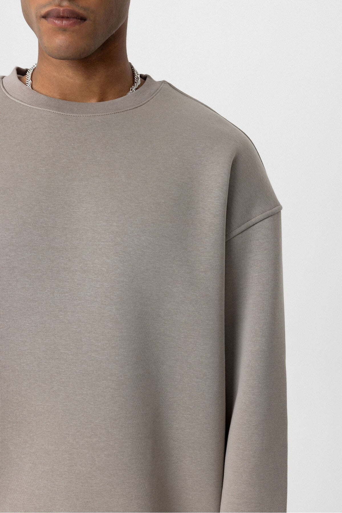 Basic Oversize Bisiklet Yaka Sweatshirt