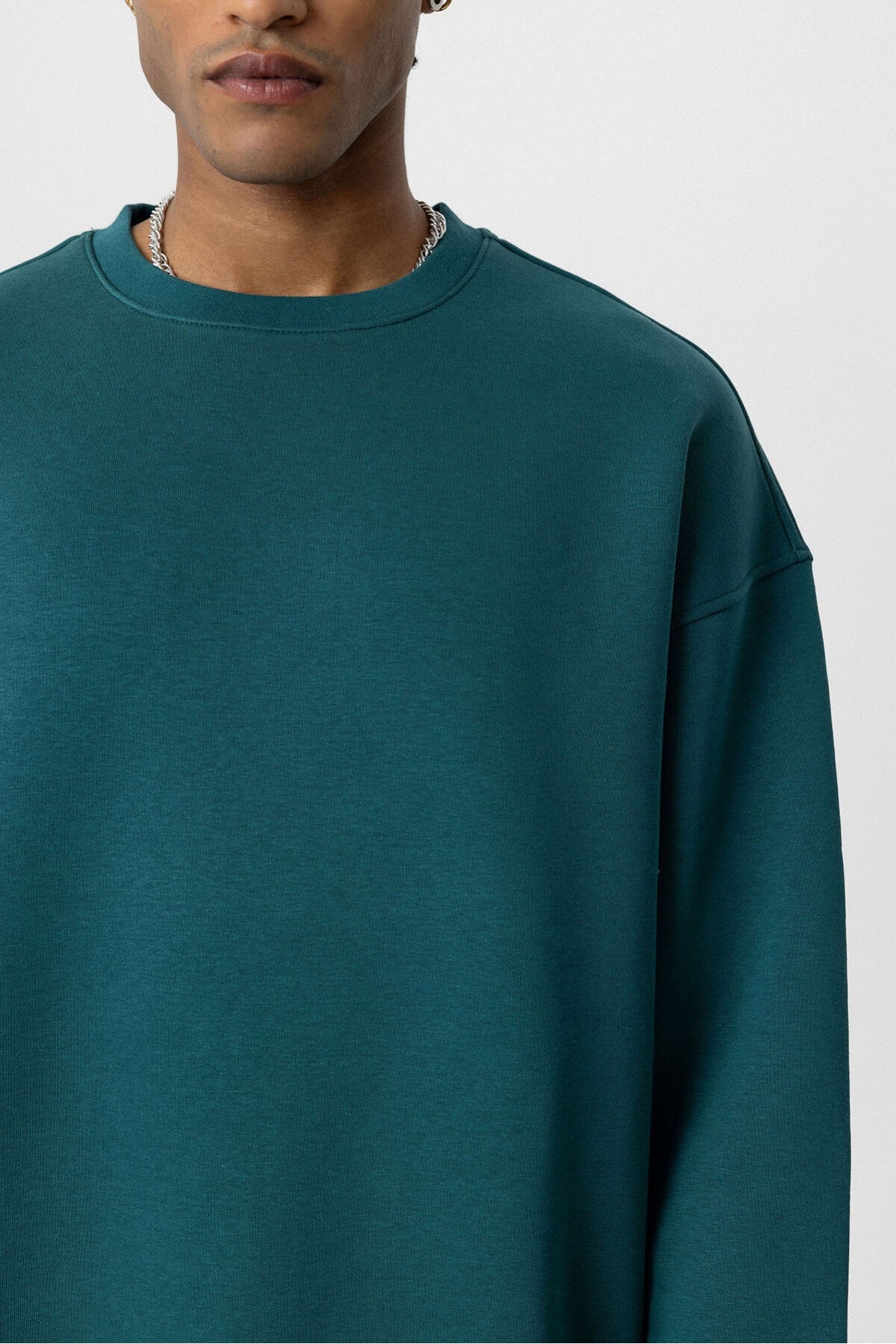 Basic Oversize Bisiklet Yaka Sweatshirt