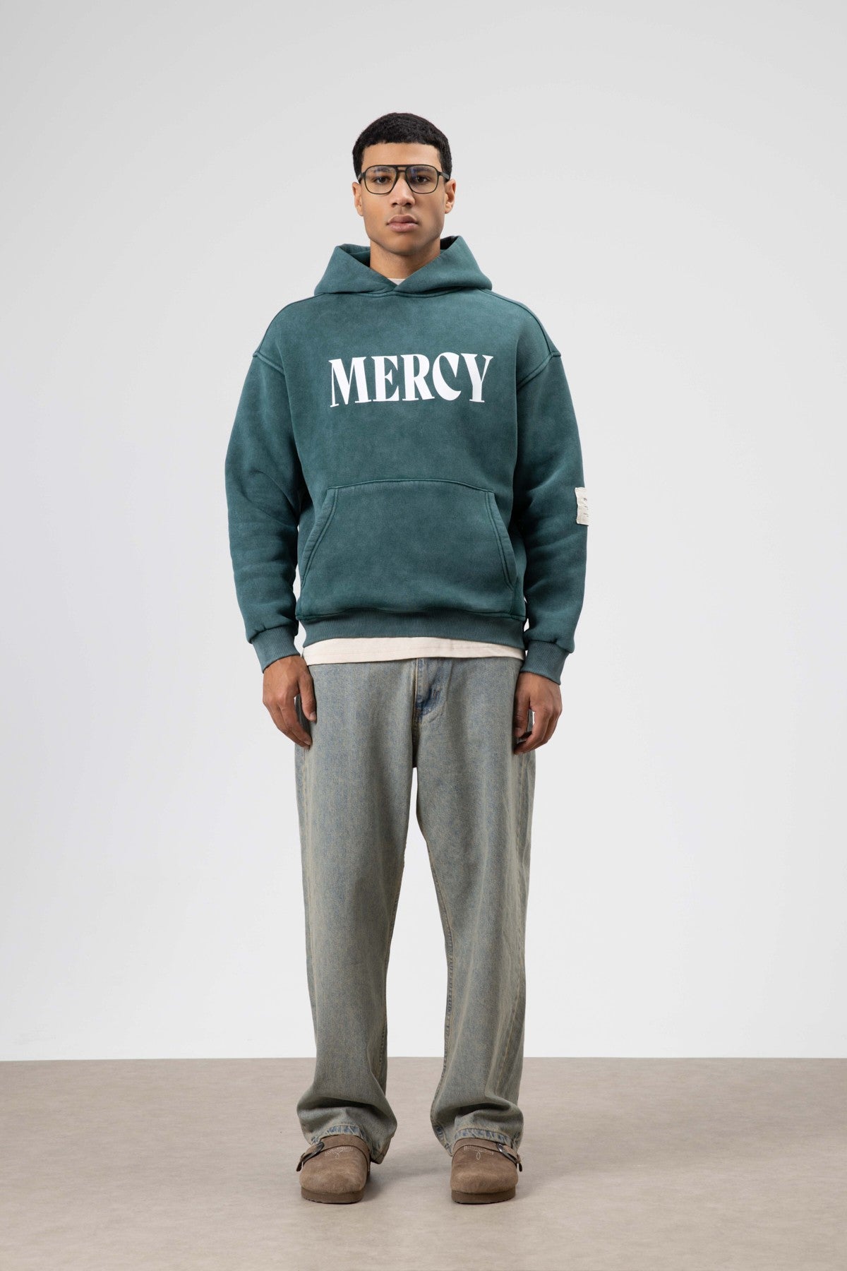 Kart Detaylı Yıkamalı Oversize Sweatshirt