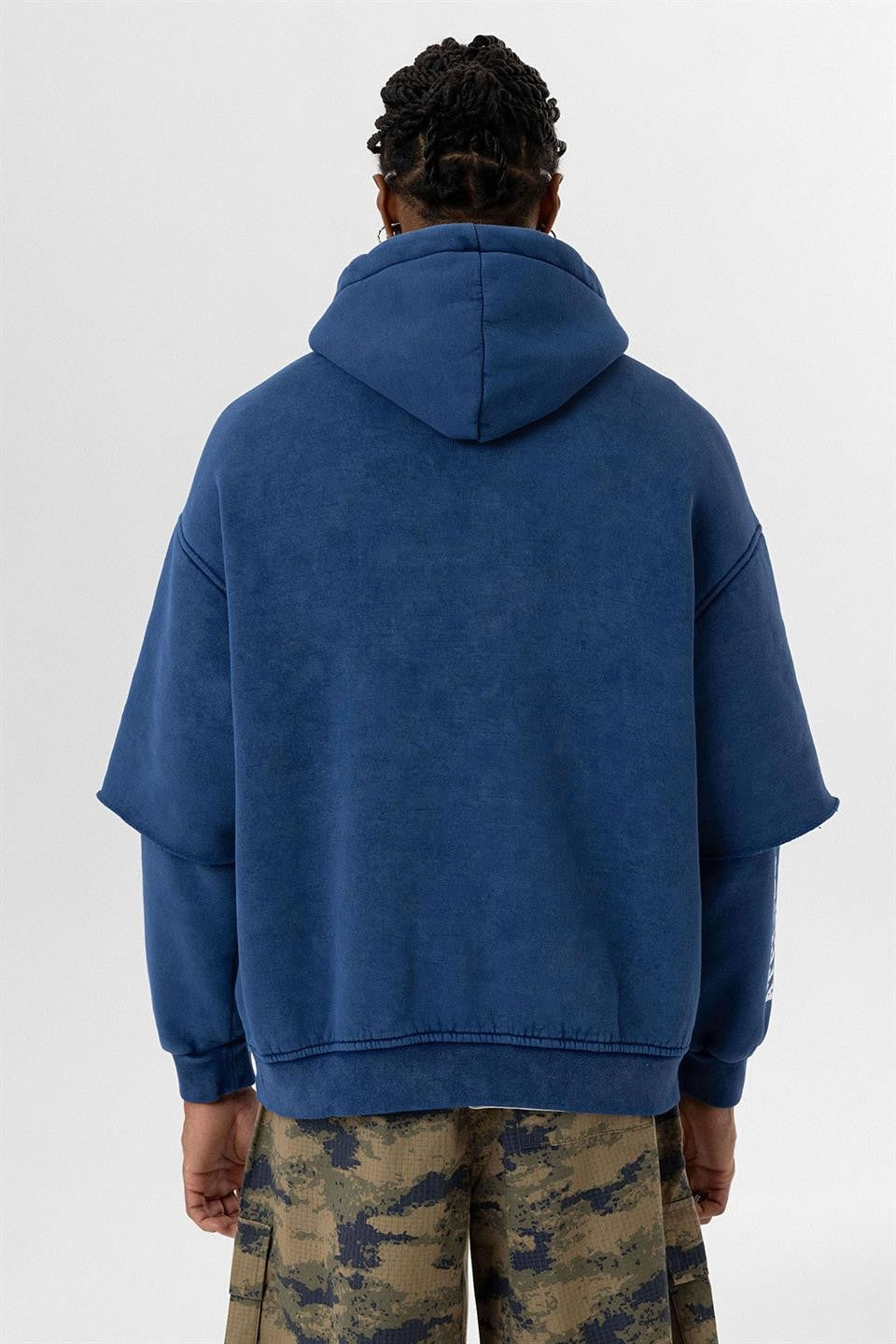Yıkamalı Çift Kol Detaylı Kapüşonlu Oversize Sweatshirt