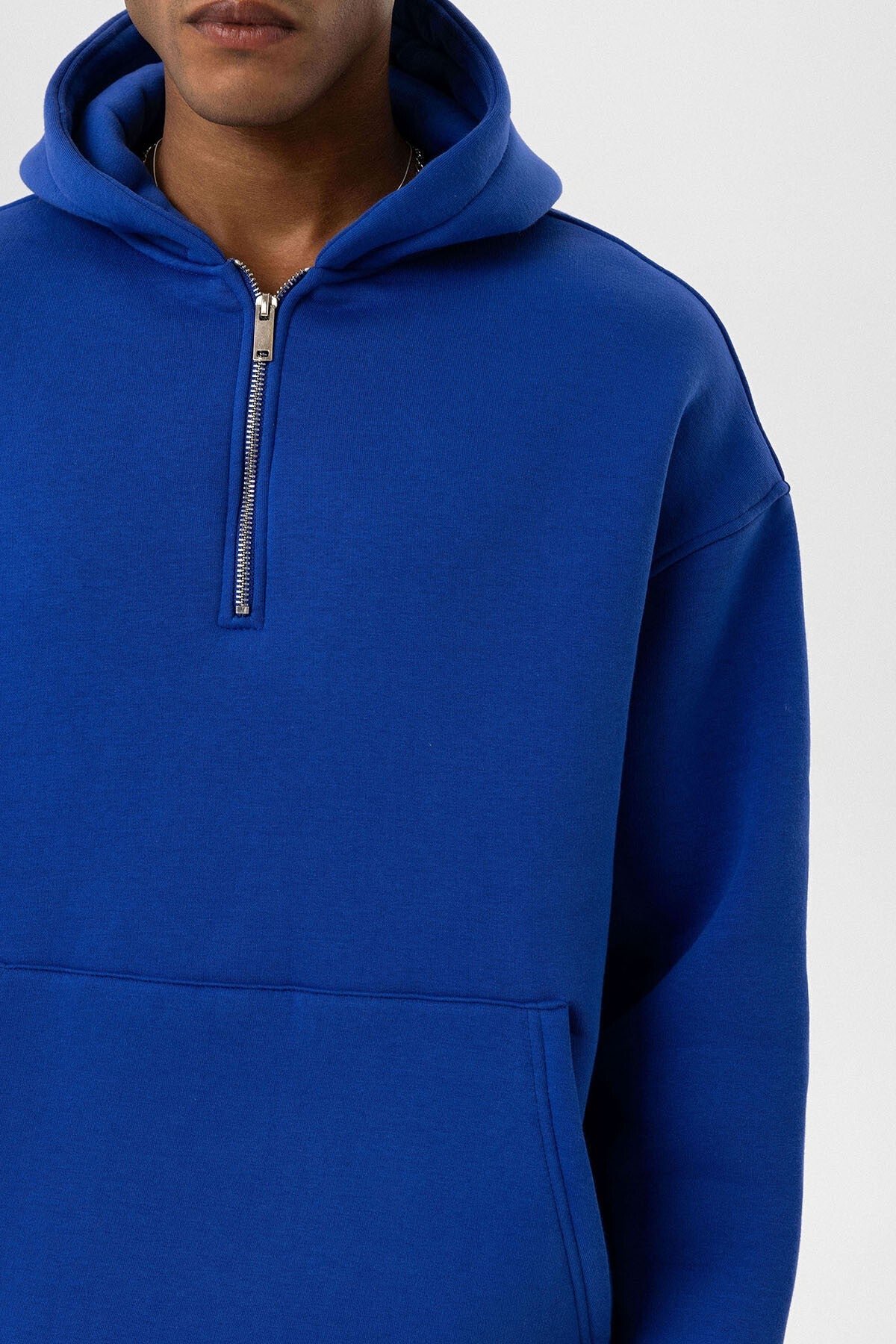 Basic Oversize Fermuar Detaylı Kapüşonlu Sweatshirt