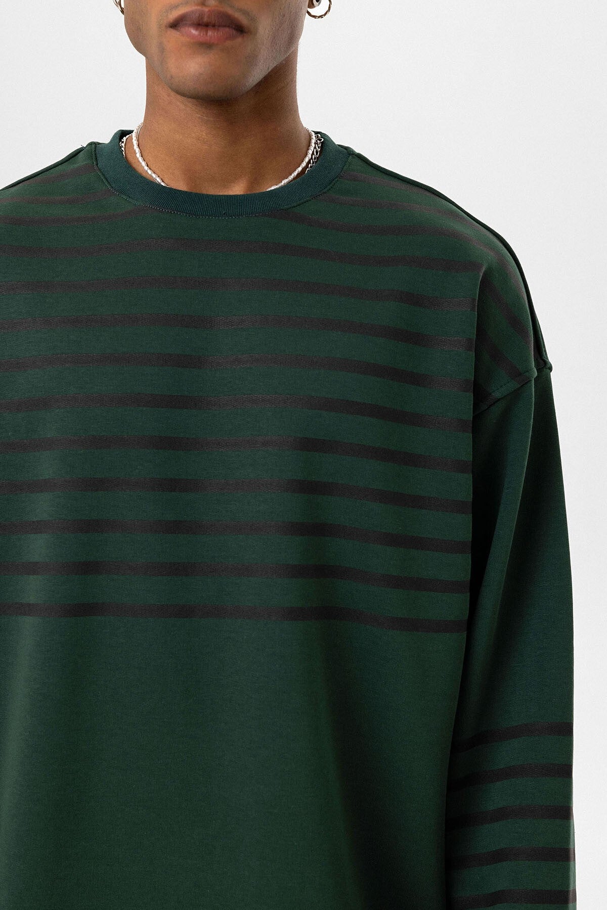 Çizgili Şerit Detaylı Oversize Sweatshirt