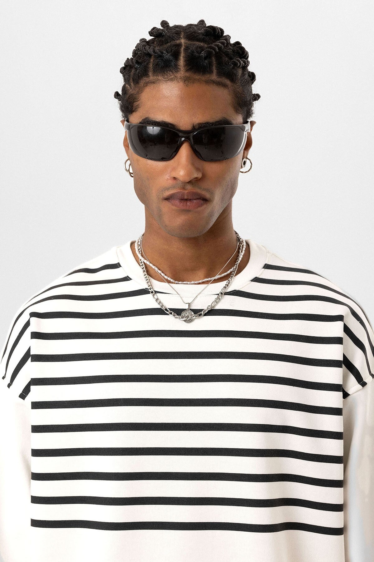 Çizgili Şerit Detaylı Oversize Sweatshirt