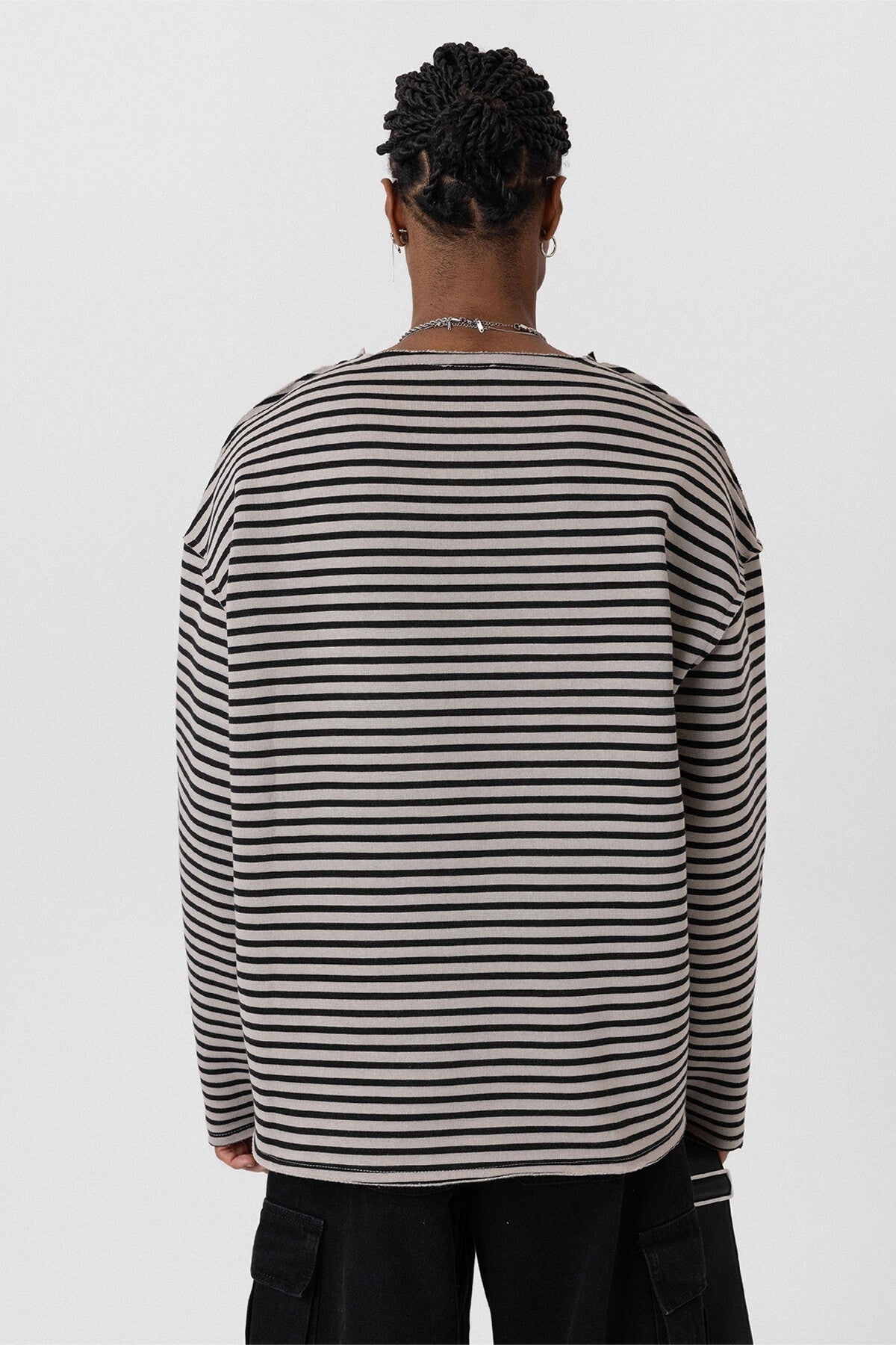 Yaka Detaylı Oversize Sweatshirt