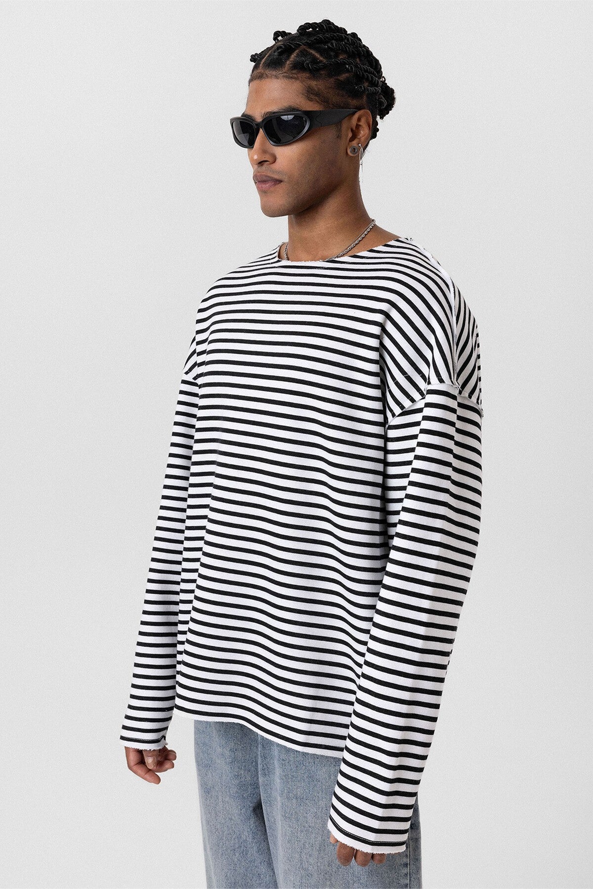 Yaka Detaylı Oversize Sweatshirt