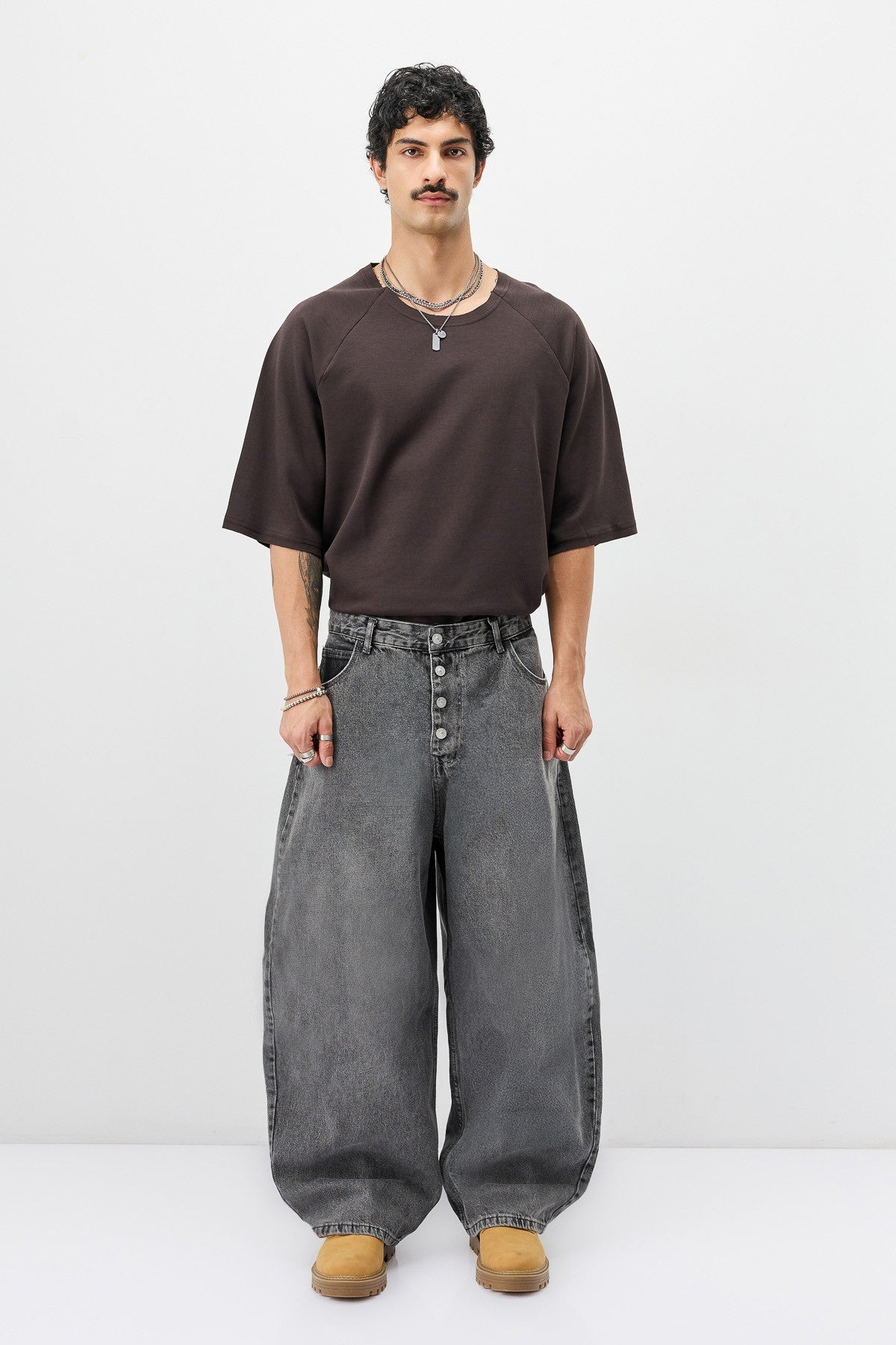 Barrel Fit Jeans
