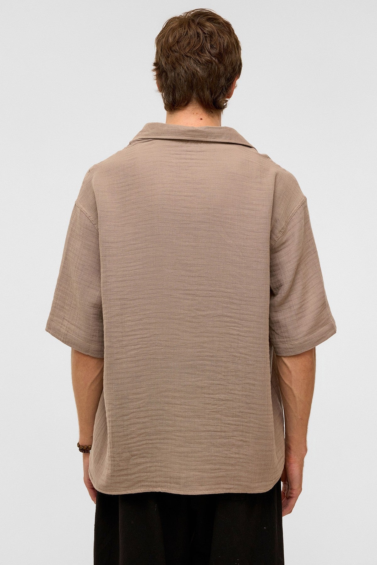 Oversize Kısa Kollu Müslin Kumaş Gömlek