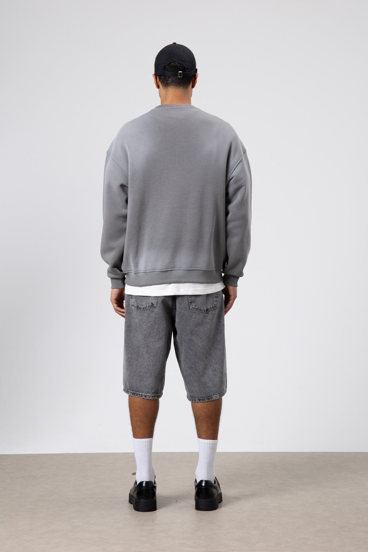 Yıkamalı Oversize Baskılı Sweatshirt