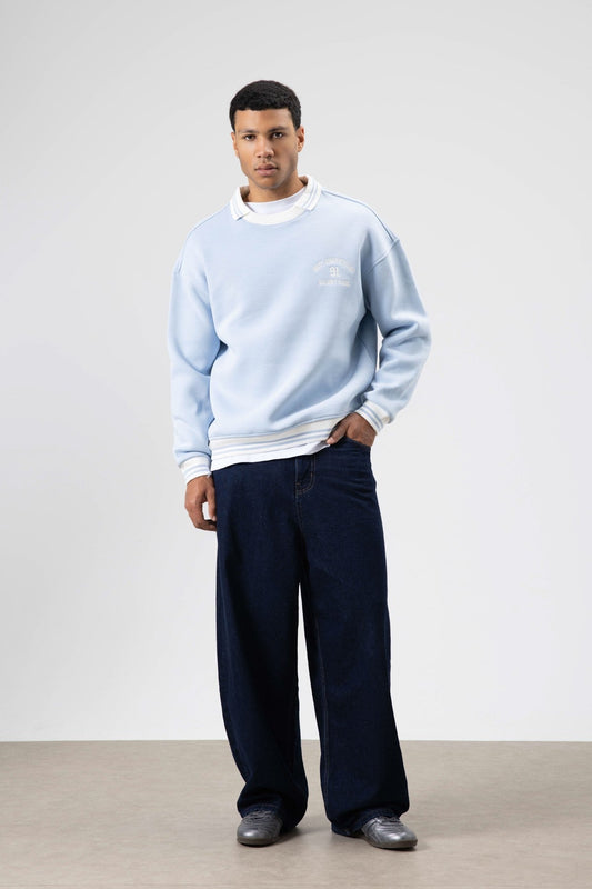 Oversize Yaka Nakış Detaylı Sweatshirt