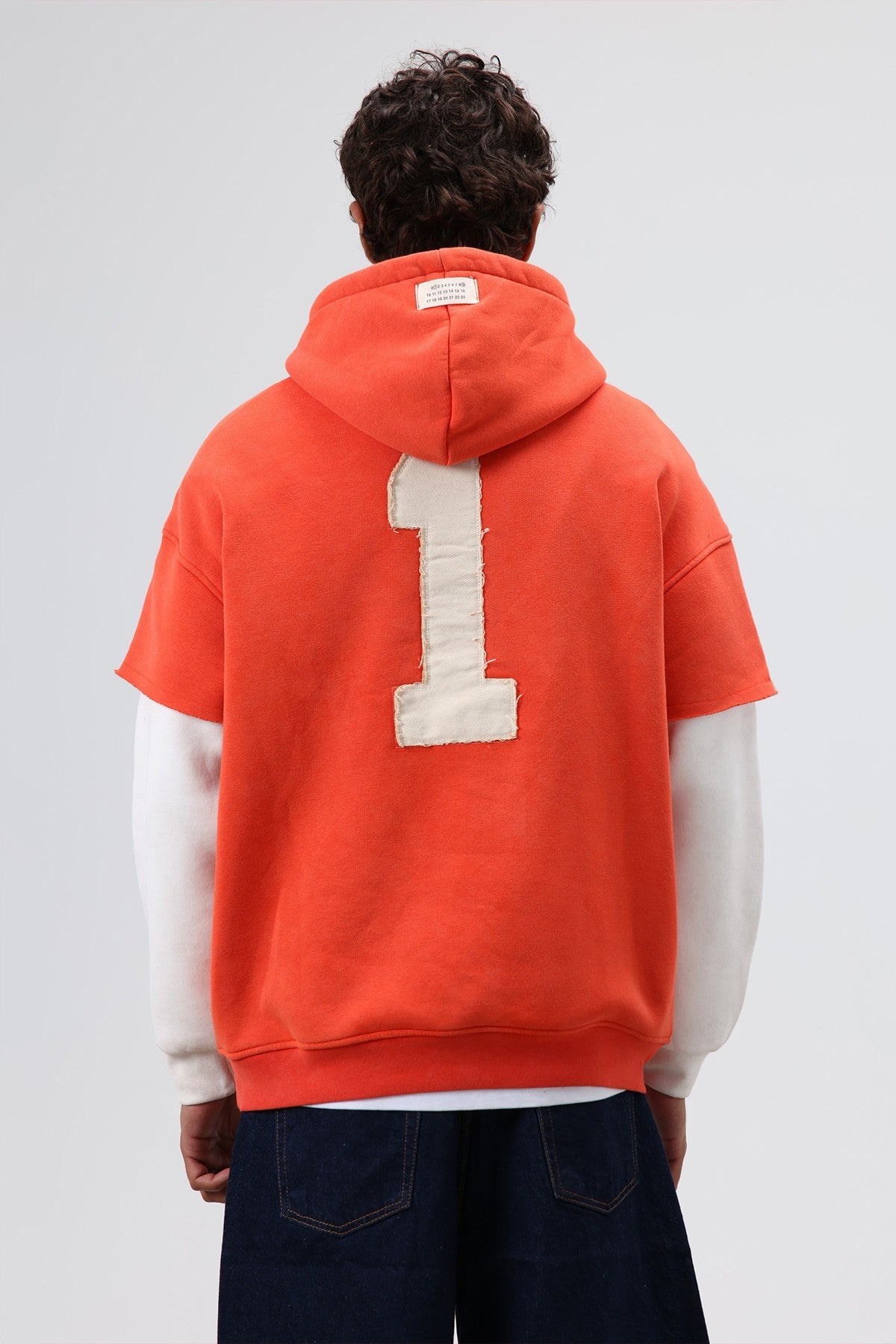Oversize Kol Detaylı Kapüşonlu Sweatshirt