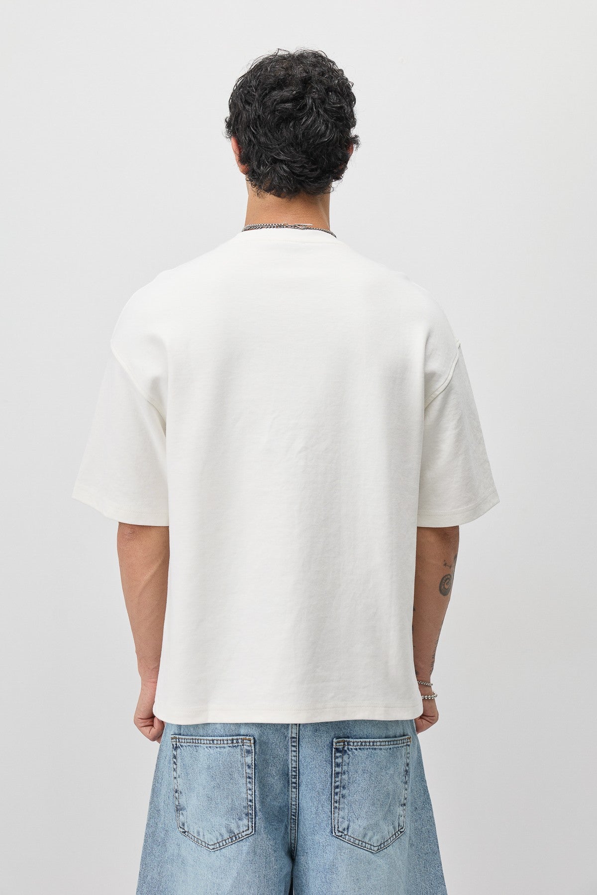 Oversize Yazı ve Sayı Baskılı Tİşört