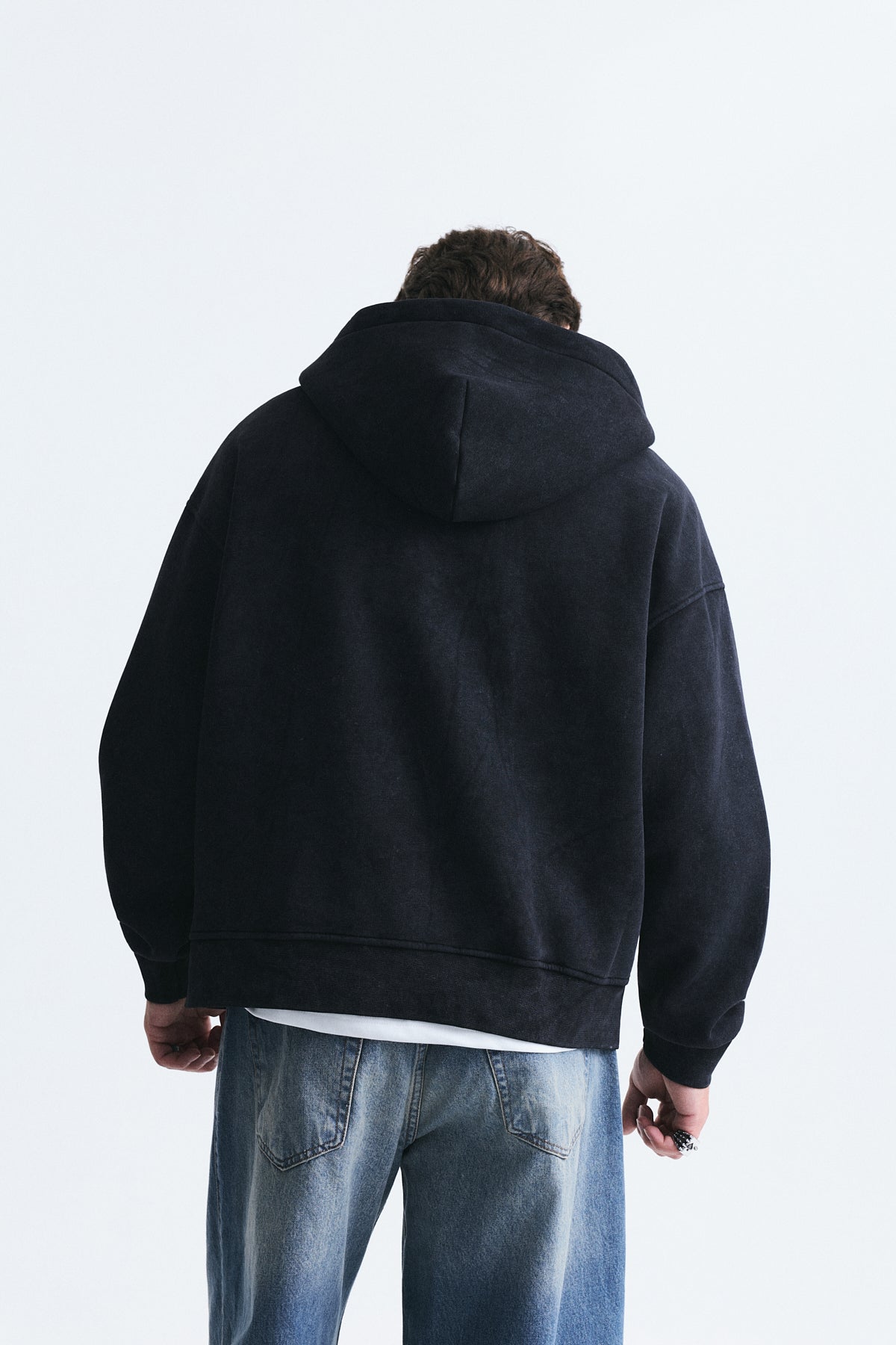 Boxy Fit Metal Klips Kapama Sweatshirt