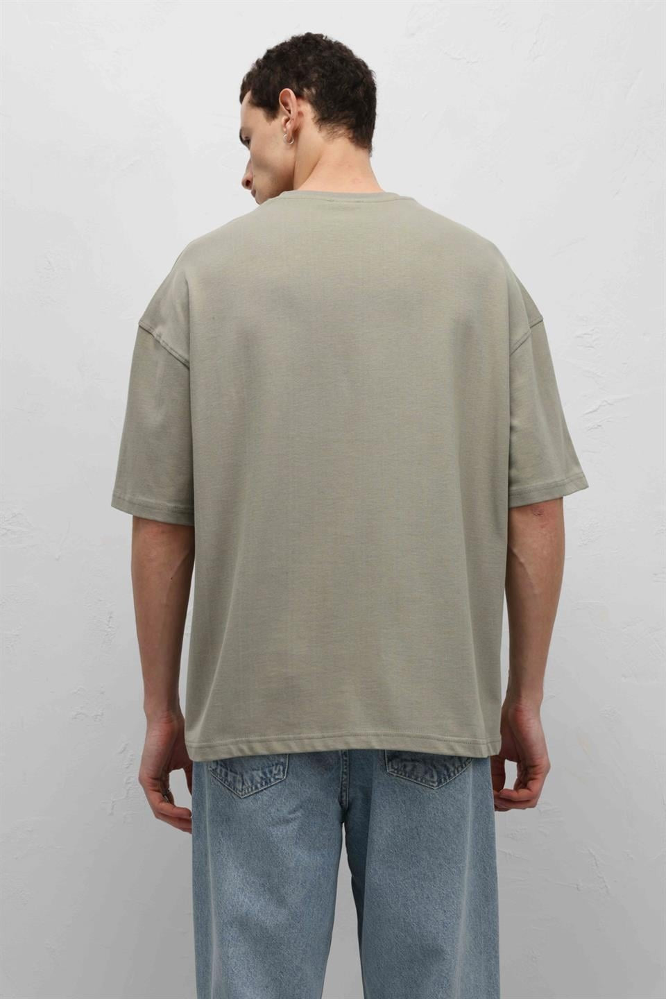 Basic Oversize Bisiklet Yaka Tişört