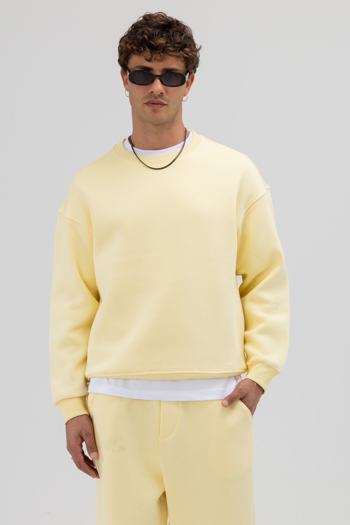 Basic Bisiklet Yaka Oversize Sweatshirt