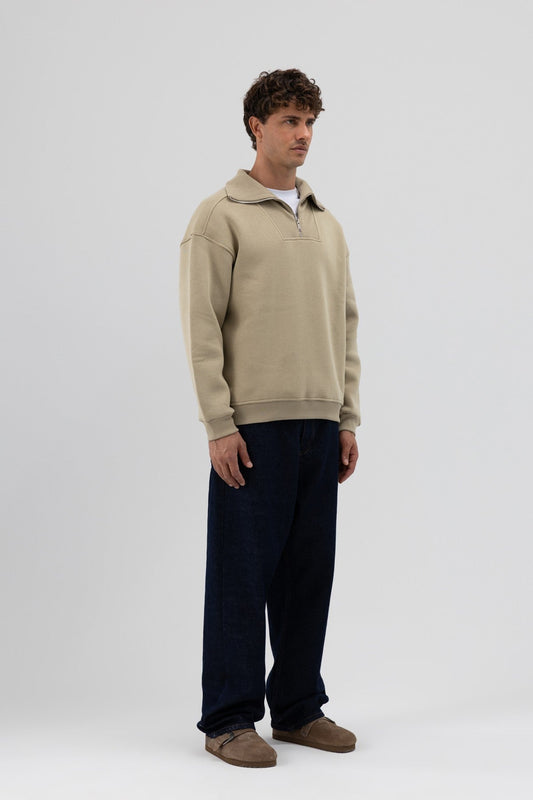 Basic Fermuarlı Dik Yaka Sweatshirt