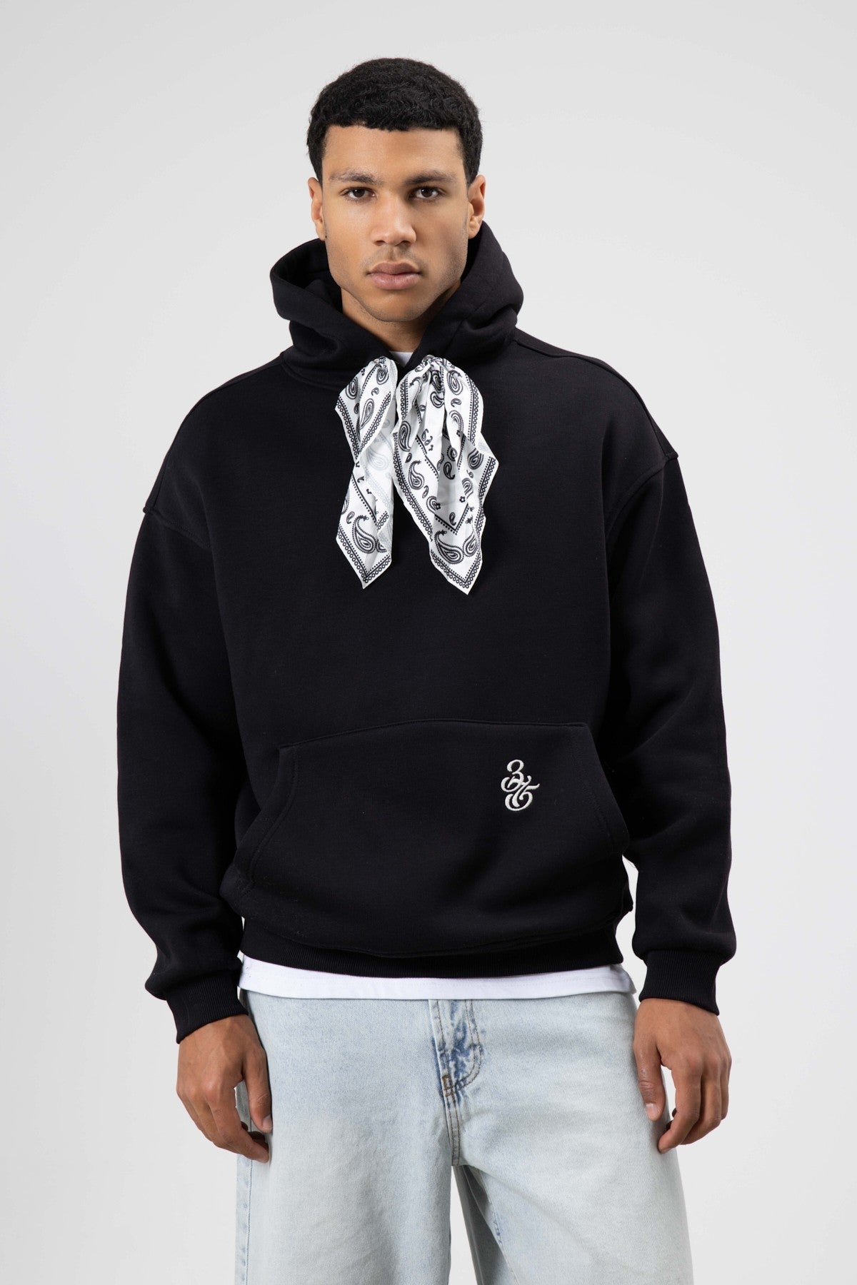 Oversize Fular Detaylı Kapüşonlu Sweatshirt
