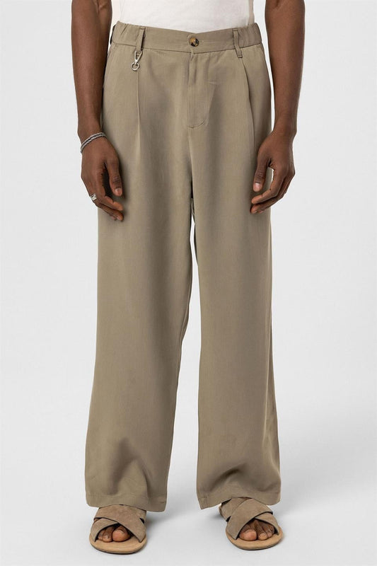 Relaxed Fit Kumaş Pantolon