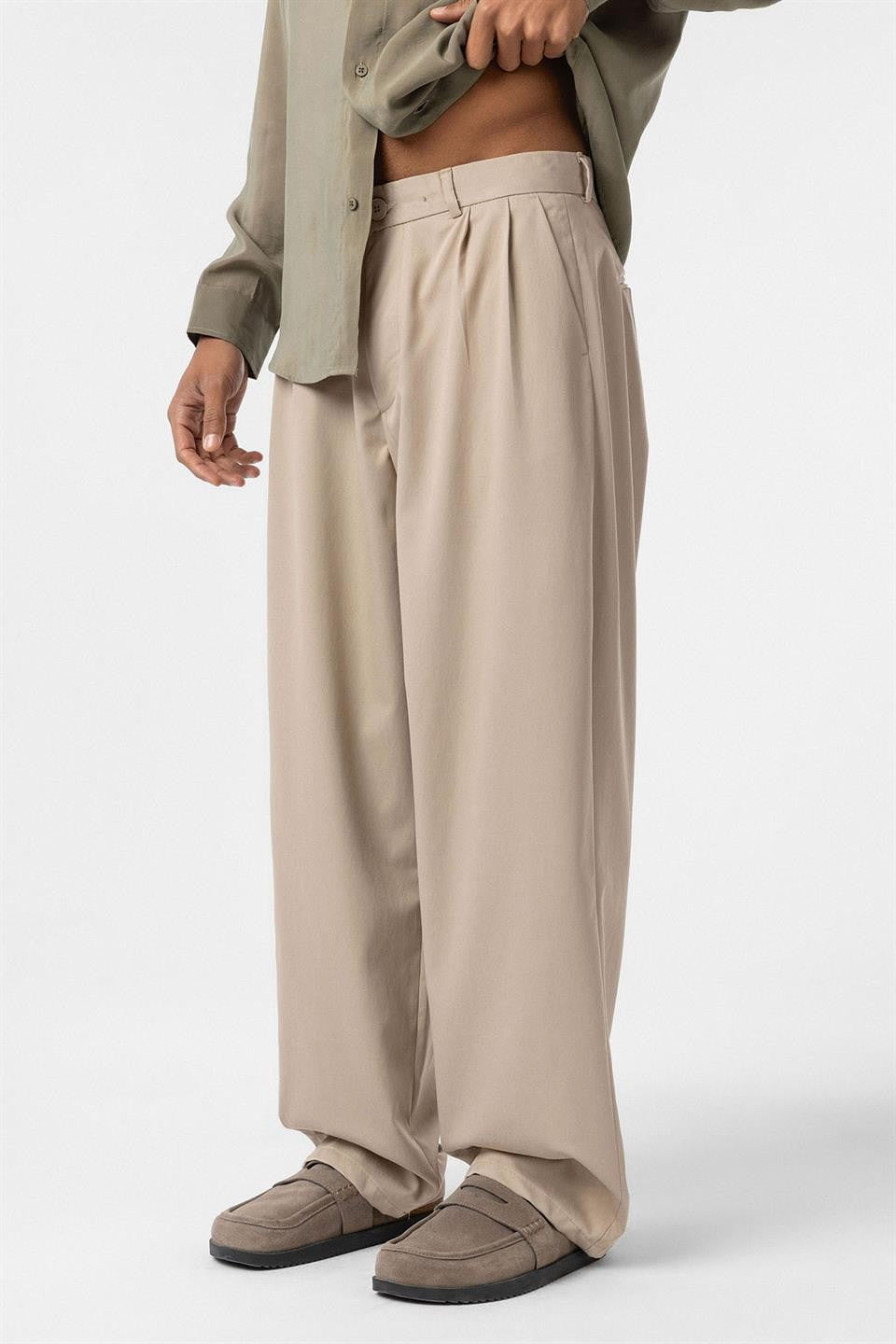 Baggy Fit Pileli Kumaş Pantolon