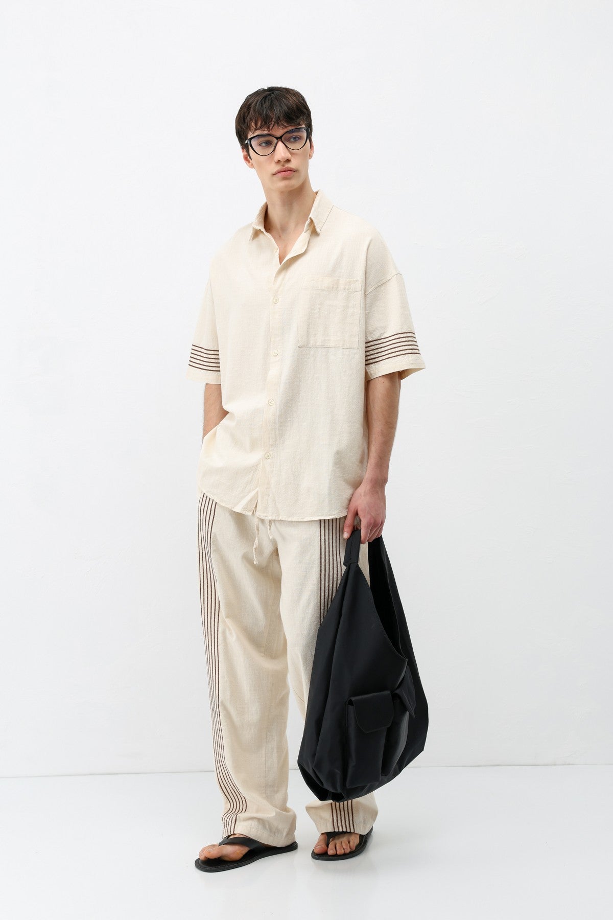 Oversize Çizgi Detaylı Keten Alt Üst Takım