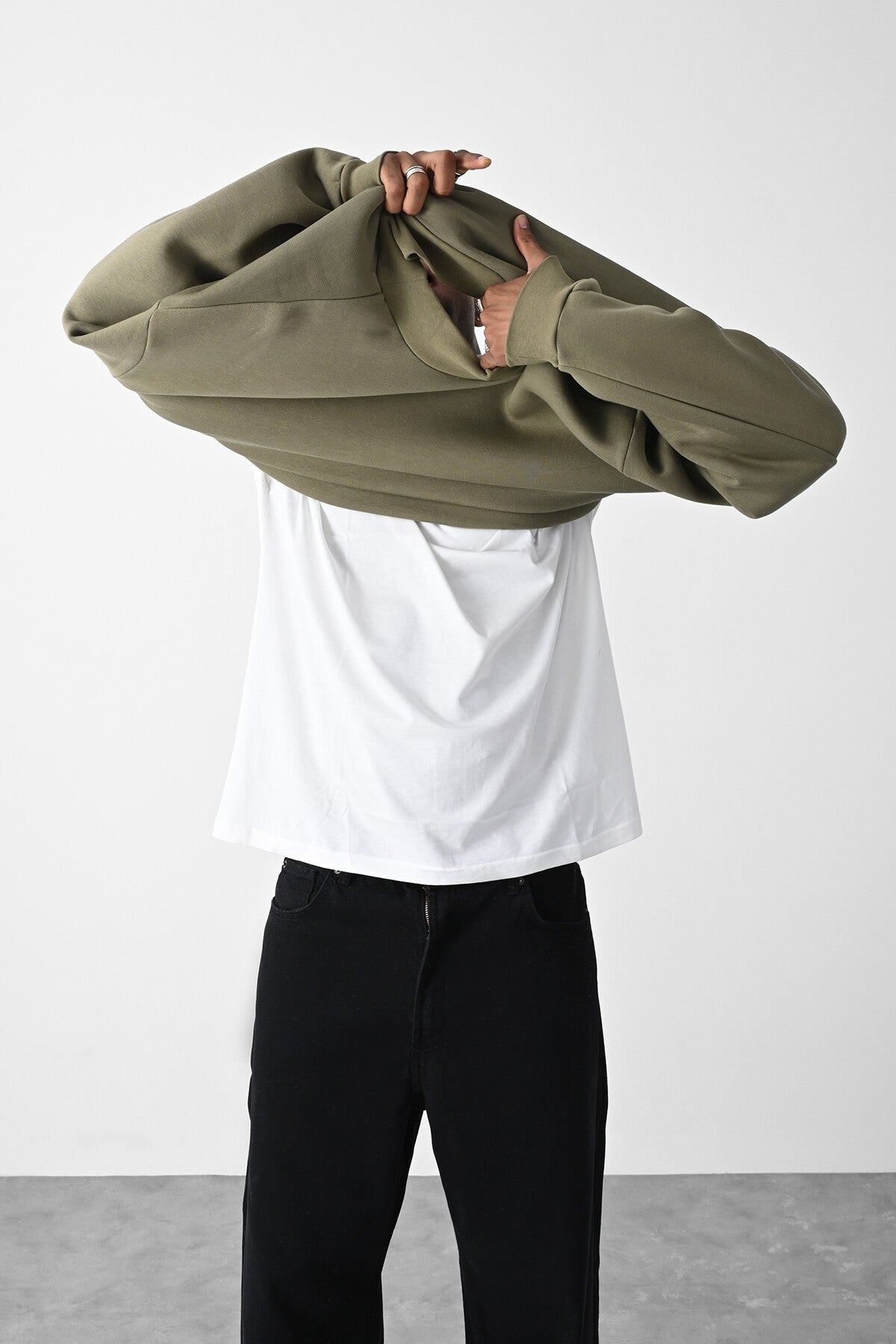 Vizon Kart Detaylı Oversize Sweatshirt