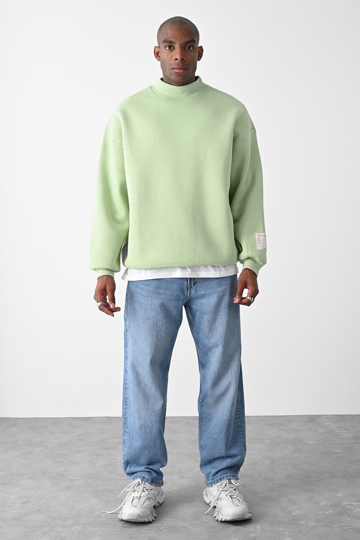 Vizon Kart Detaylı Oversize Sweatshirt
