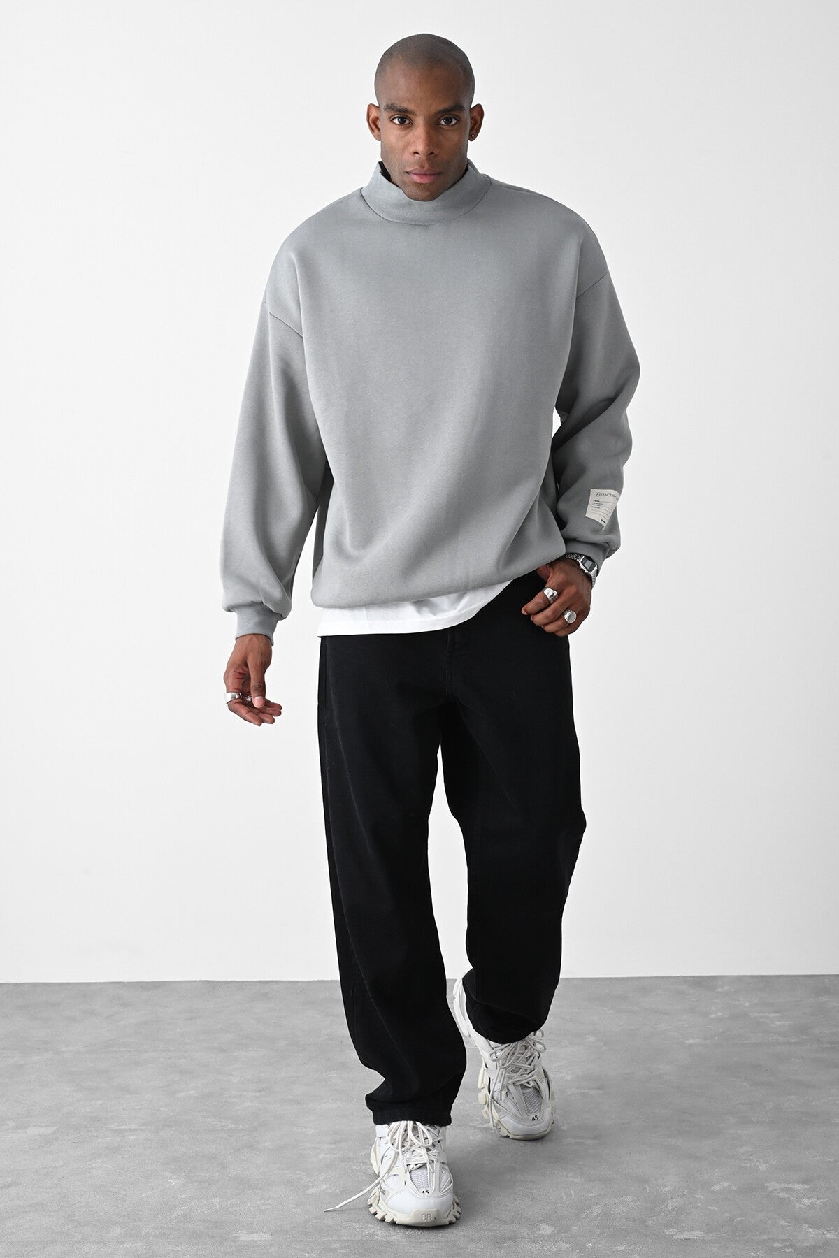 Vizon Kart Detaylı Oversize Sweatshirt