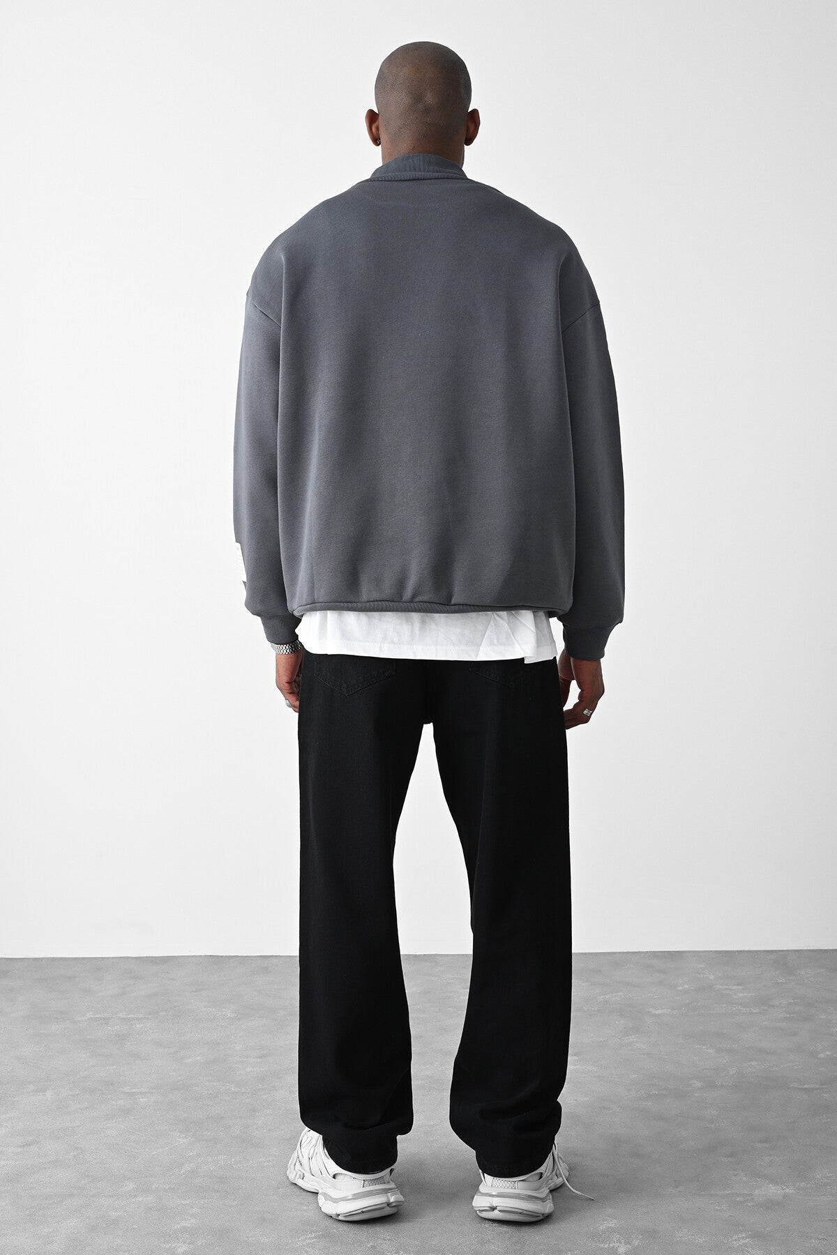 Vizon Kart Detaylı Oversize Sweatshirt