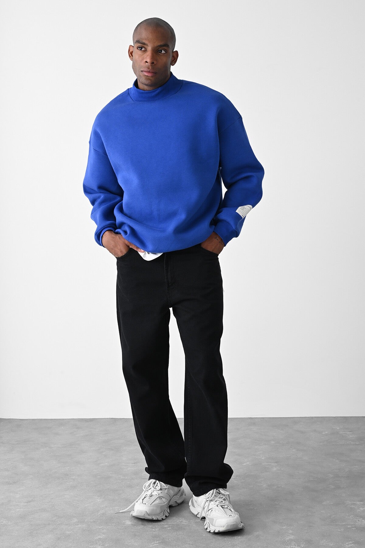 Vizon Kart Detaylı Oversize Sweatshirt
