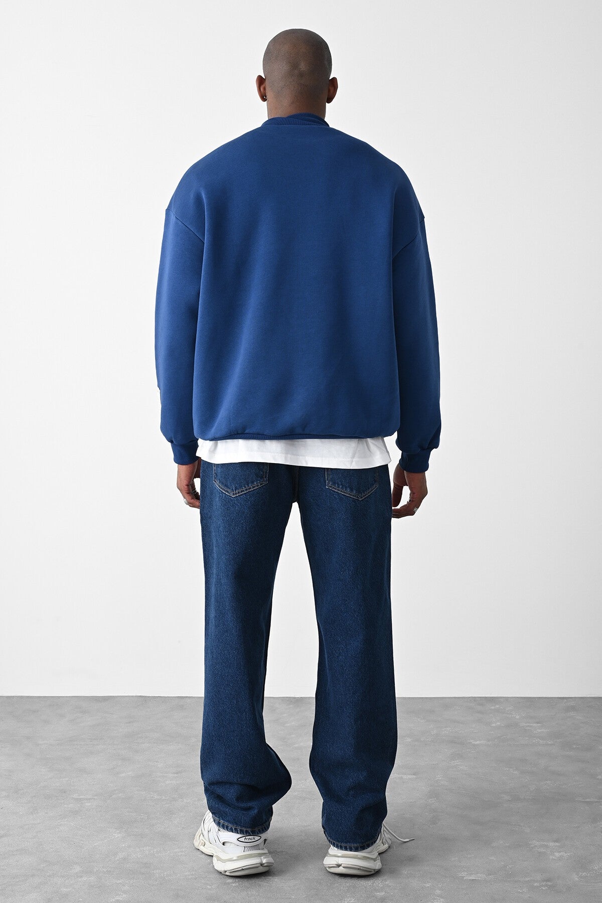 Vizon Kart Detaylı Oversize Sweatshirt