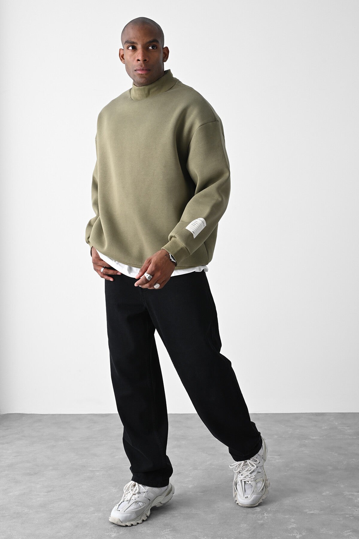 Vizon Kart Detaylı Oversize Sweatshirt