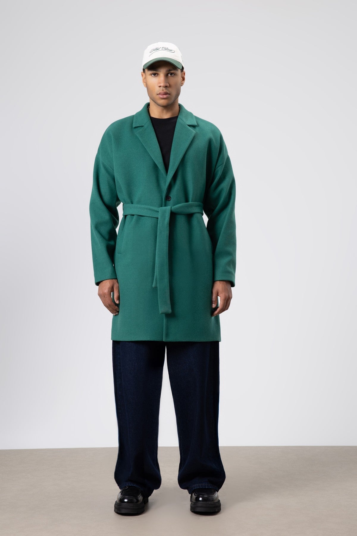 Kemerli Oversize Kaşe Kaban