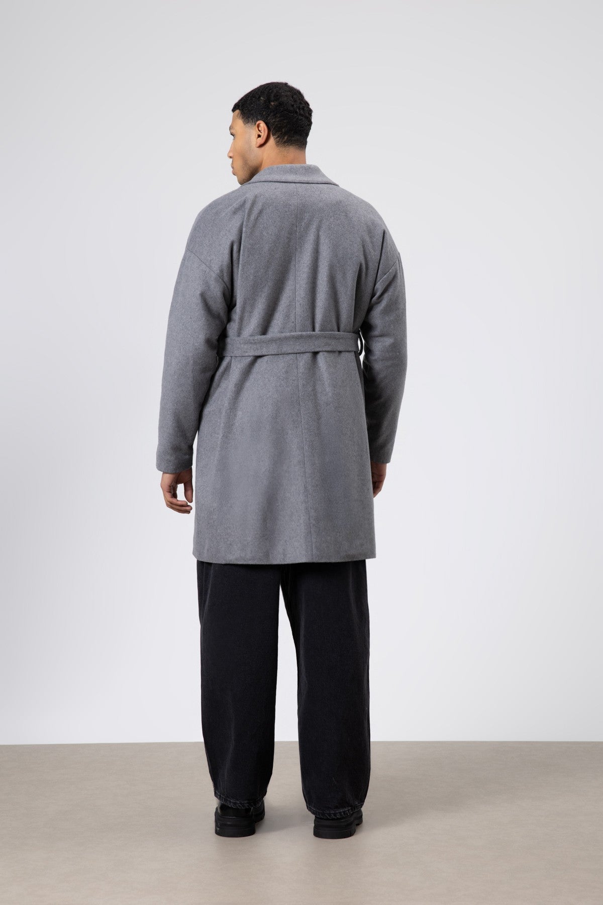 Kemerli Oversize Kaşe Kaban