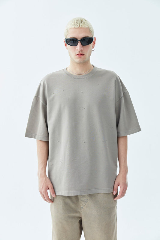 Yırtık Detaylı Oversize Tişört
