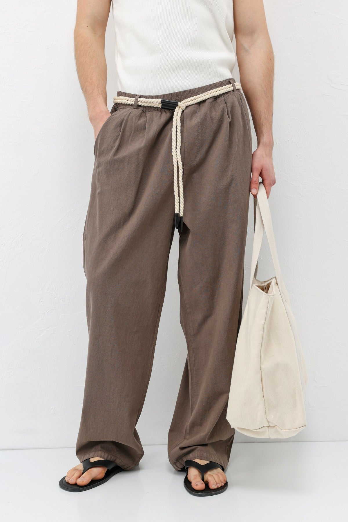 Kemer Detaylı Oversize Keten Pantolon