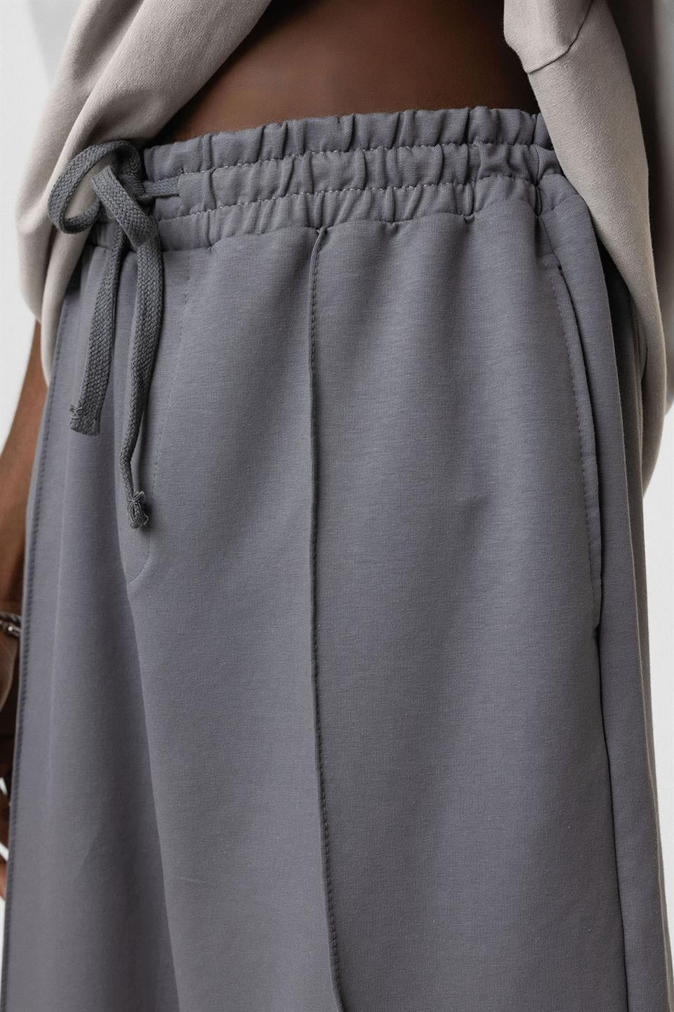 Dikiş Detaylı Oversize Eşofman Alt