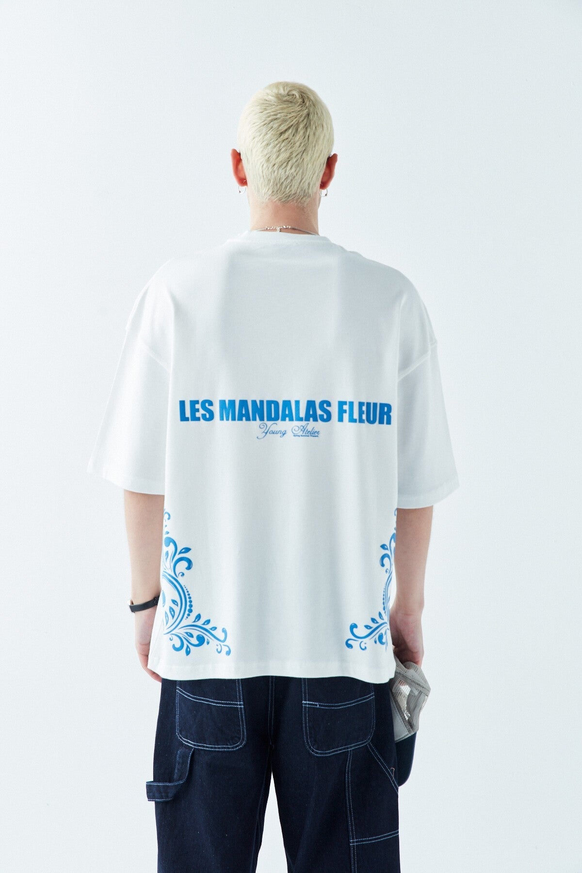 Les Mandalas Arka Baskılı Oversize Tişört
