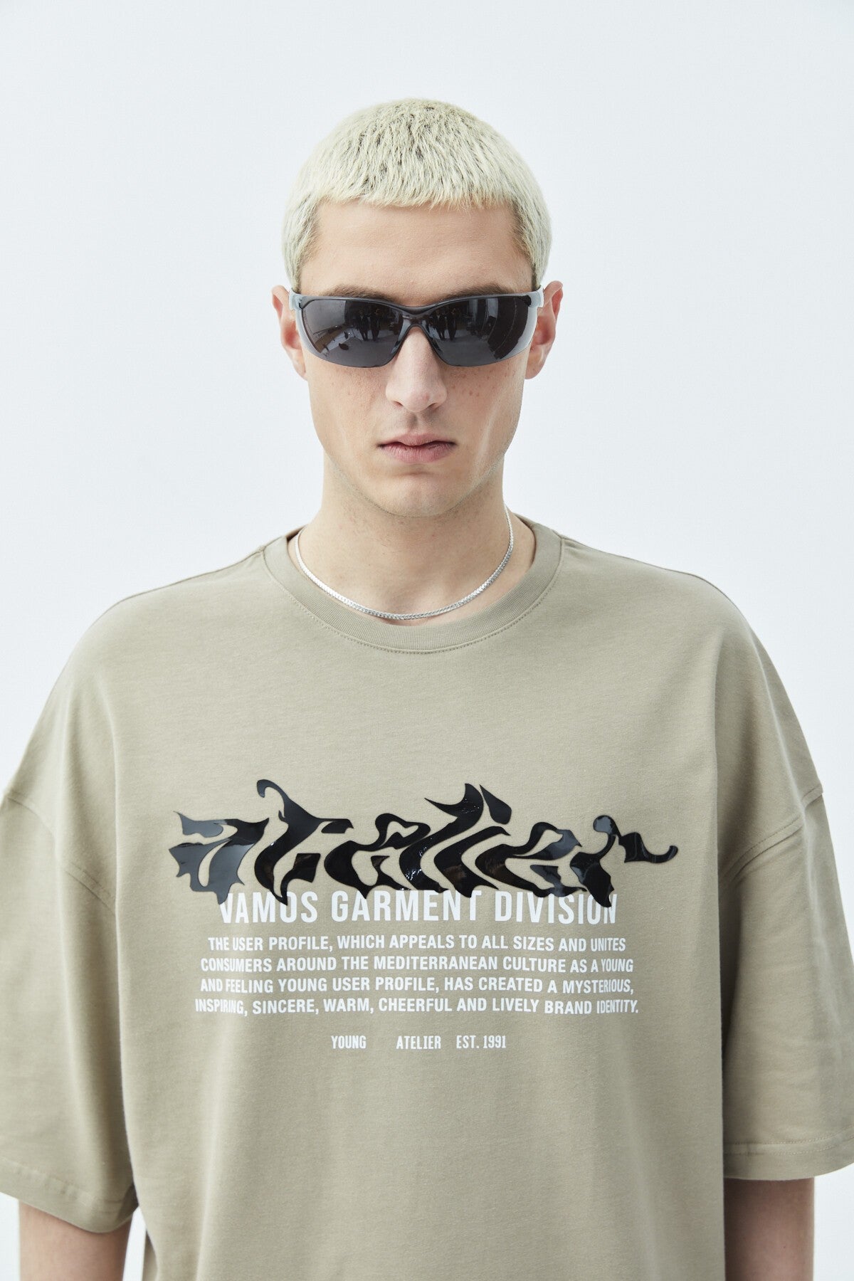 Atelier Kabartma Baskılı Oversize Tişört