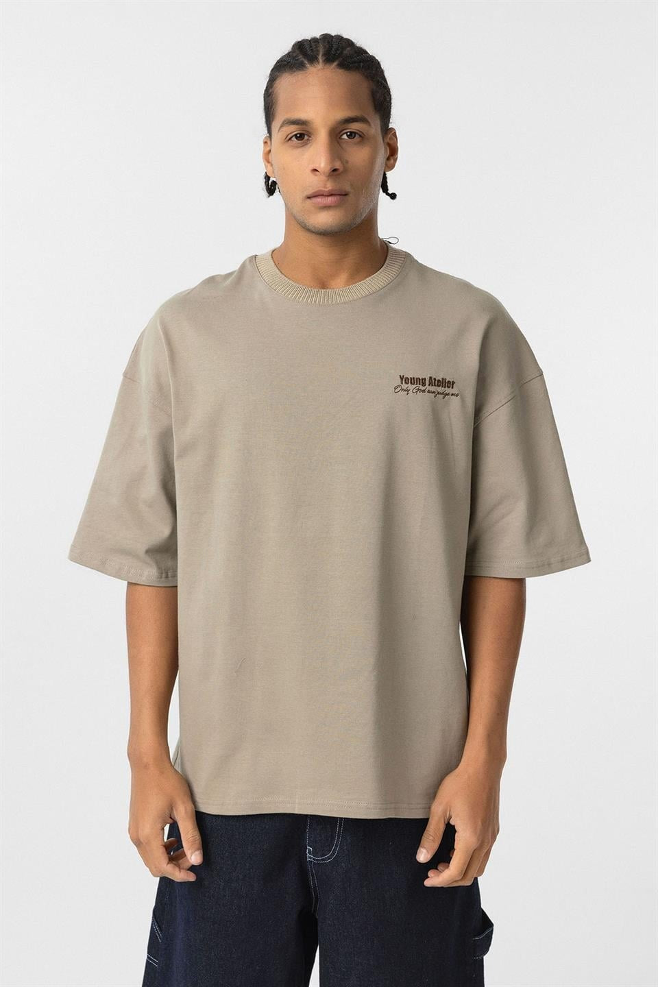 Nakış İşlemeli Oversize Tişört