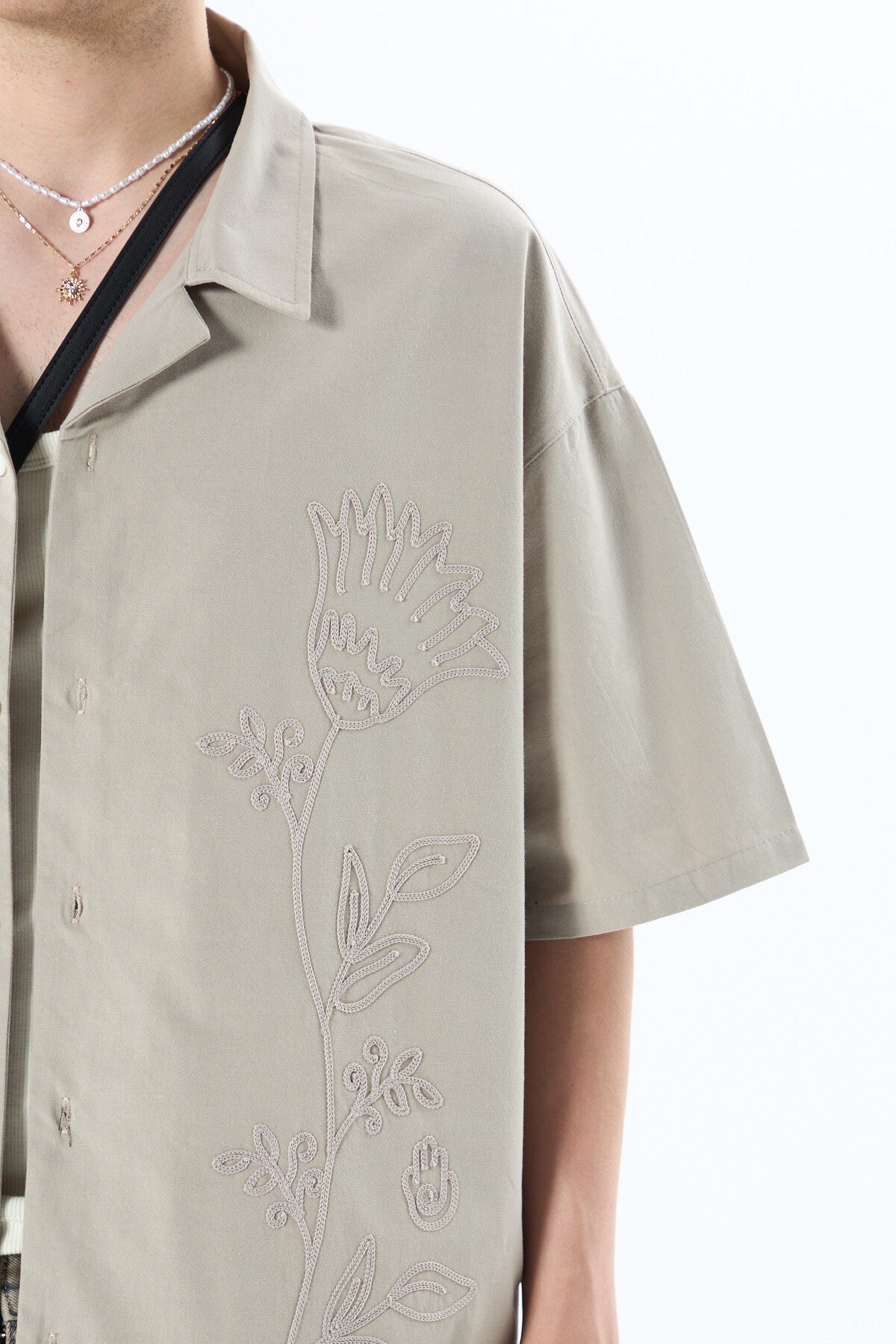 Nakış Detaylı Kısa Kol Oversize Keten Gömlek