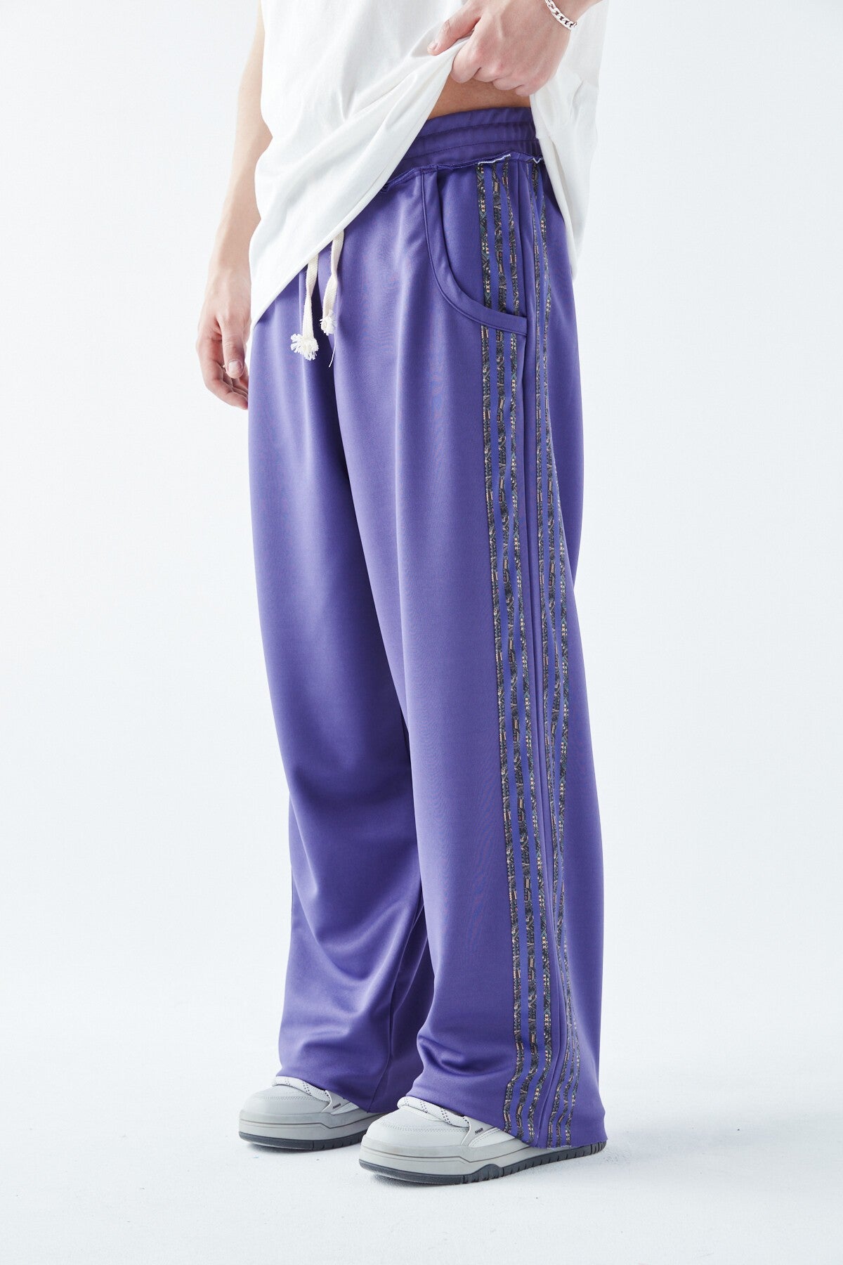 Şerit Detaylı Baggy Eşofman Altı