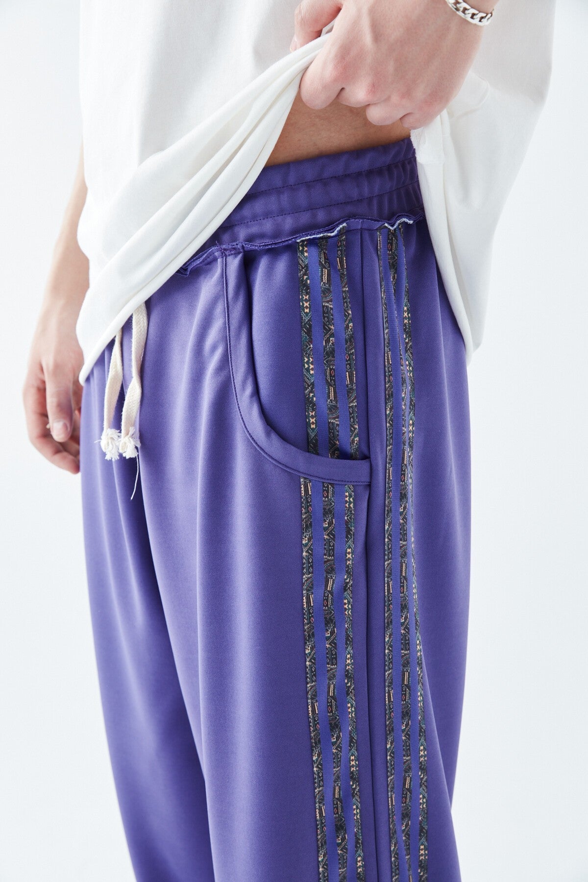 Şerit Detaylı Baggy Eşofman Altı
