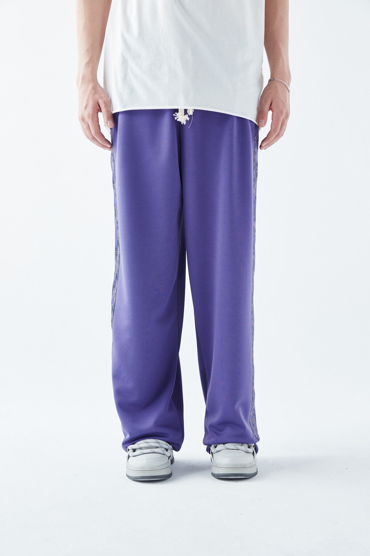 Şerit Detaylı Baggy Eşofman Altı