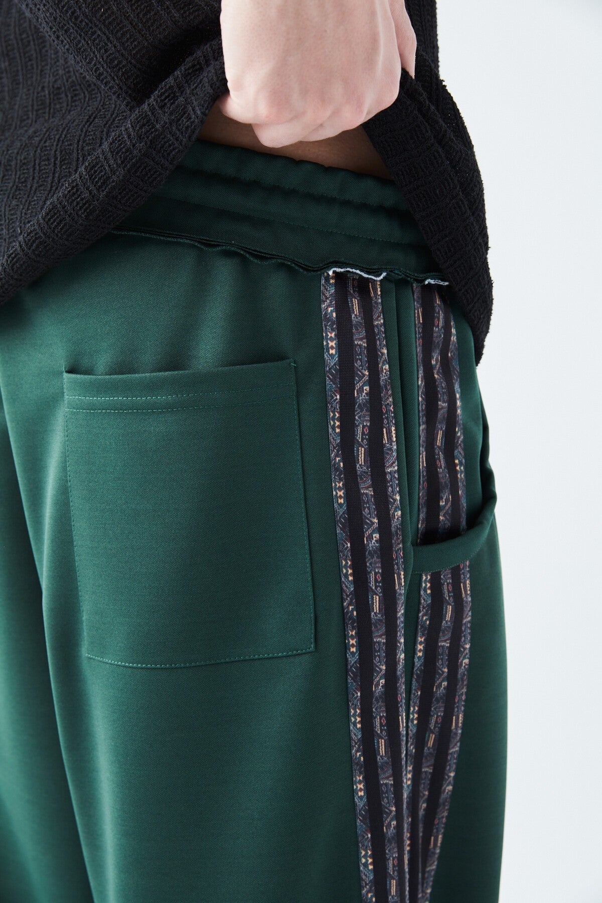 Şerit Detaylı Baggy Eşofman Altı