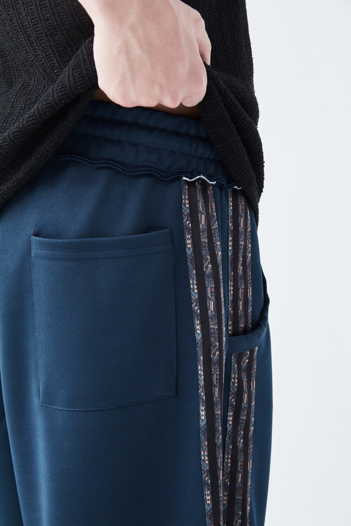 Şerit Detaylı Baggy Eşofman Altı