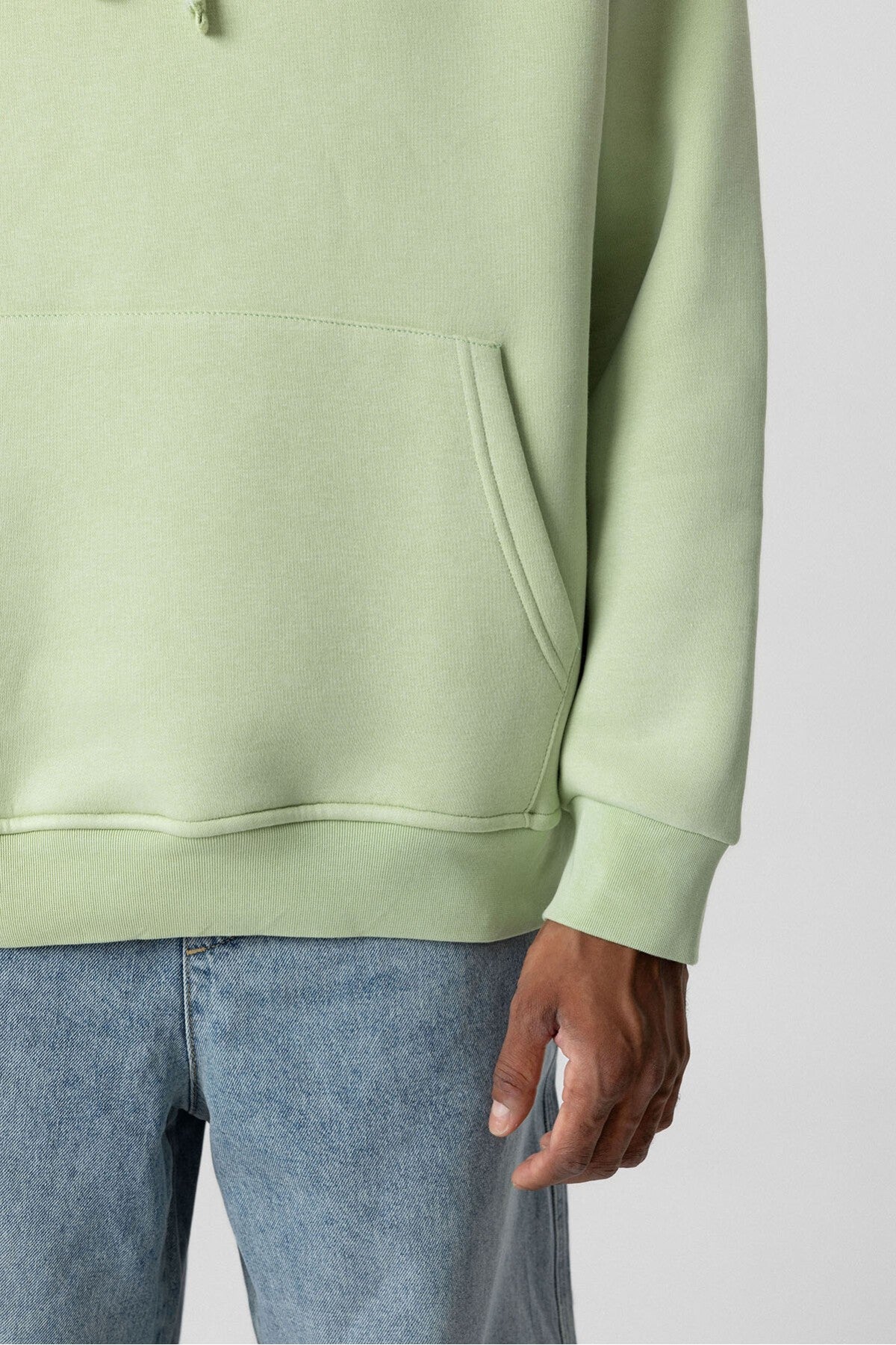 Basic Oversize Kapüşonlu Cep Detaylı Sweatshirt