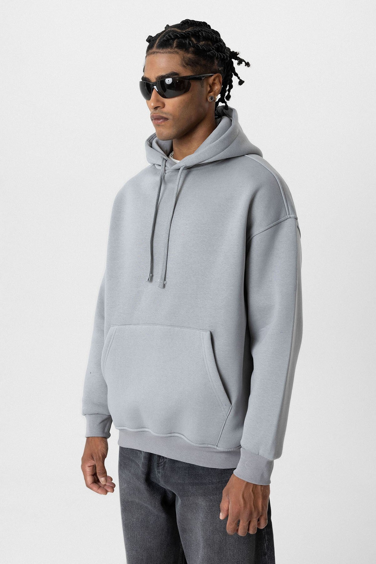 Basic Oversize Kapüşonlu Cep Detaylı Sweatshirt